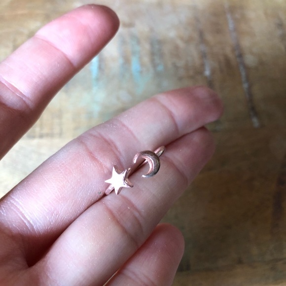Rose gold star and moon wrap around ring - Picture 2 of 7